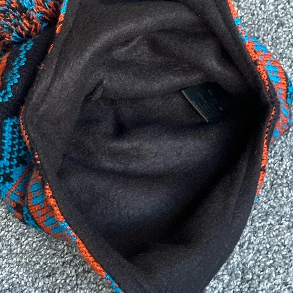 D&Y | Knit Hat in Orange and Blue | big kids/small adult | unisex | like new